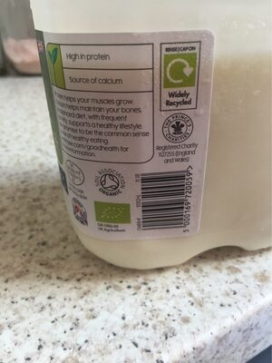 Duchy organic milk — pack