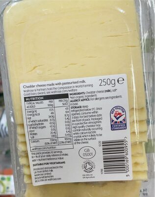 Waitrose duchy organic mature chedder slices — pack